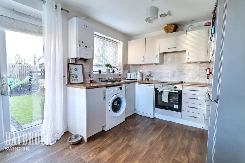 South Moor Drive, Rotherham photo 2