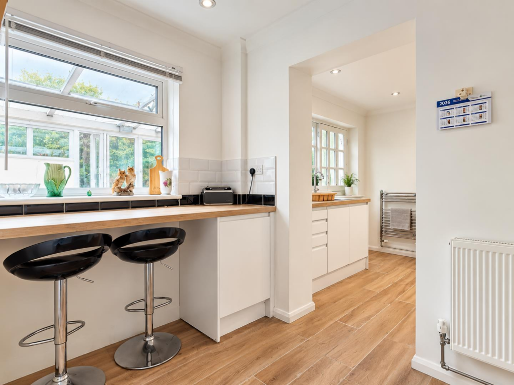 House in Tonbridge - More