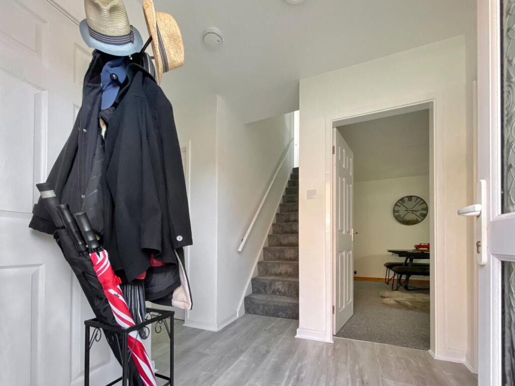 Belvoir Gardens, Great Gonerby, Grantham, Lincolnshire, NG31 8LG - View 3
