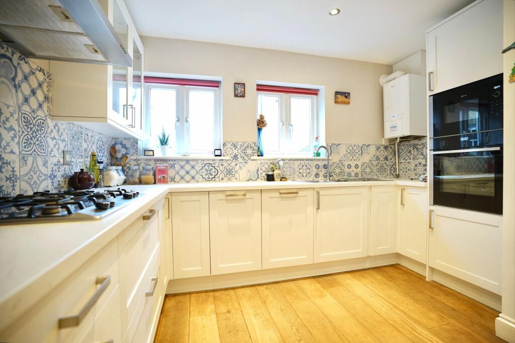 House in St Neots - View 5