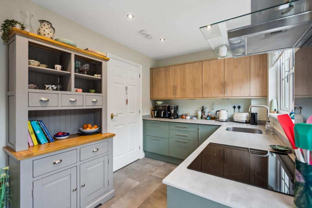 House in Menstrie, Menstrie Mains, Clackmannanshire - More