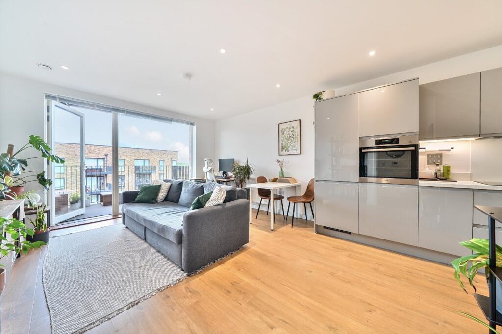 Main image of property: Hatcham Street, London, SE26
