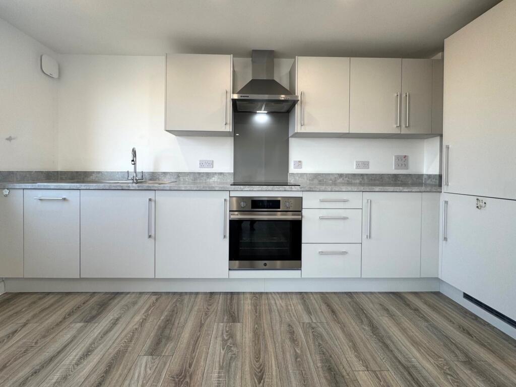 Apartment in Tonbridge - View 4