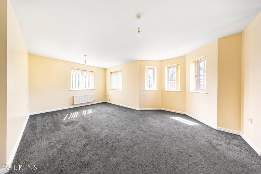 Apartment in Walsall, West Midlands - View 5