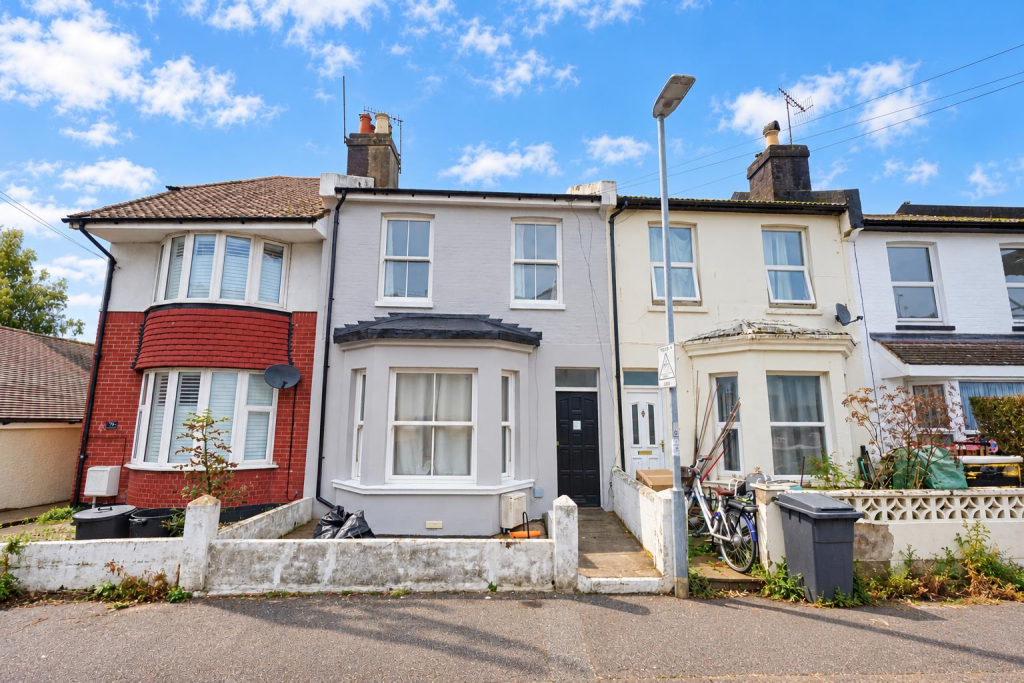 3-bed terraced on Beaconsfield Road, Hastings, £265,000