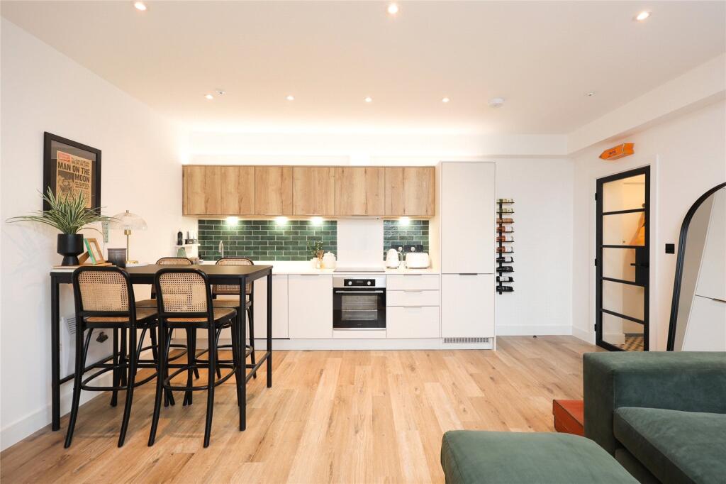 Main image of property: Whiteladies Road, Bristol, Somerset, BS8