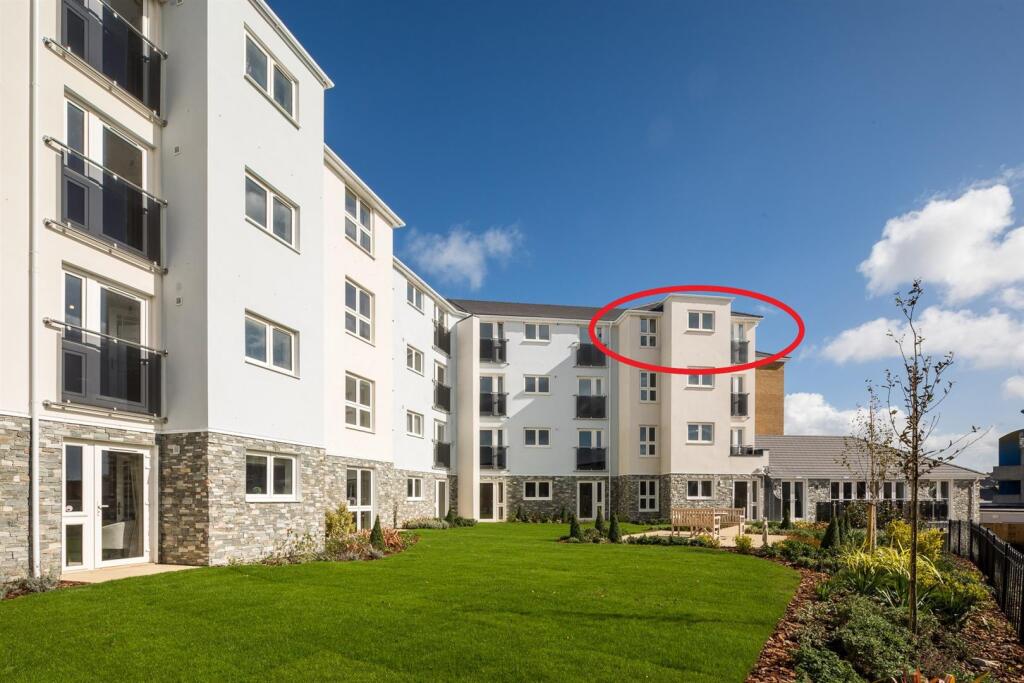 Main image of property: Narrowcliff, Newquay