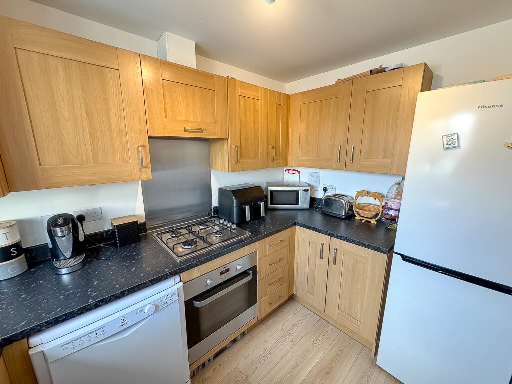 House in London, Northumberland Heath - More