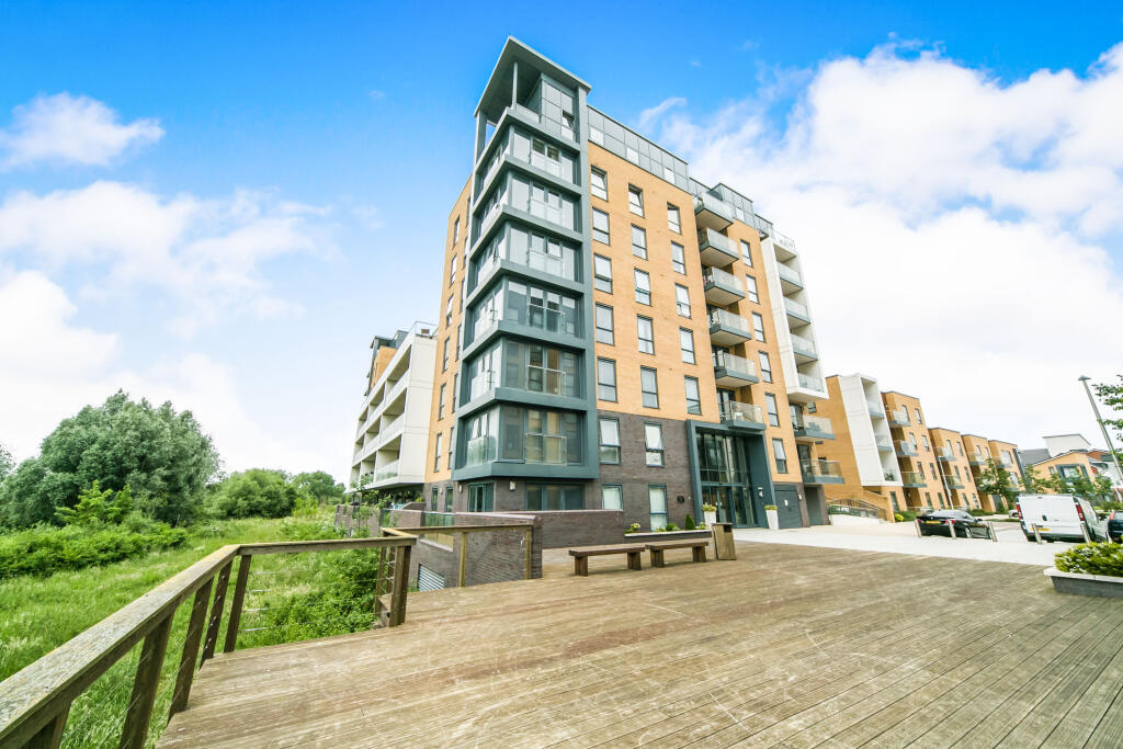 Main image of property: Skylark House, Drake Way, Reading, RG2