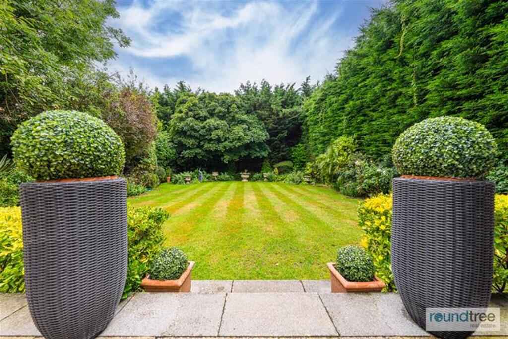 Main image of property: Manor Hall Avenue, Hendon NW4