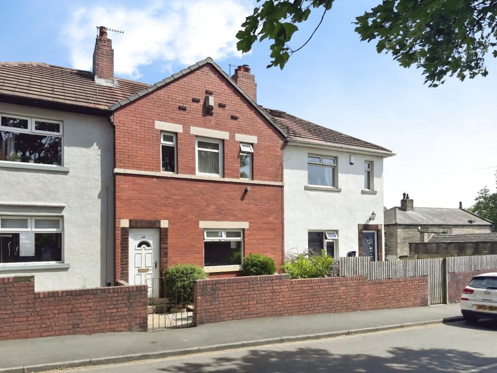 Main image of property: Park View, Cleckheaton, BD19