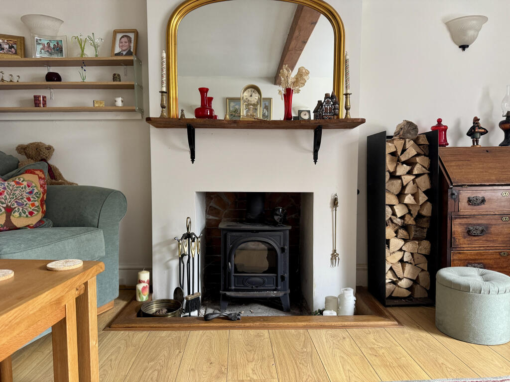 The Square - Woolavington photo 3