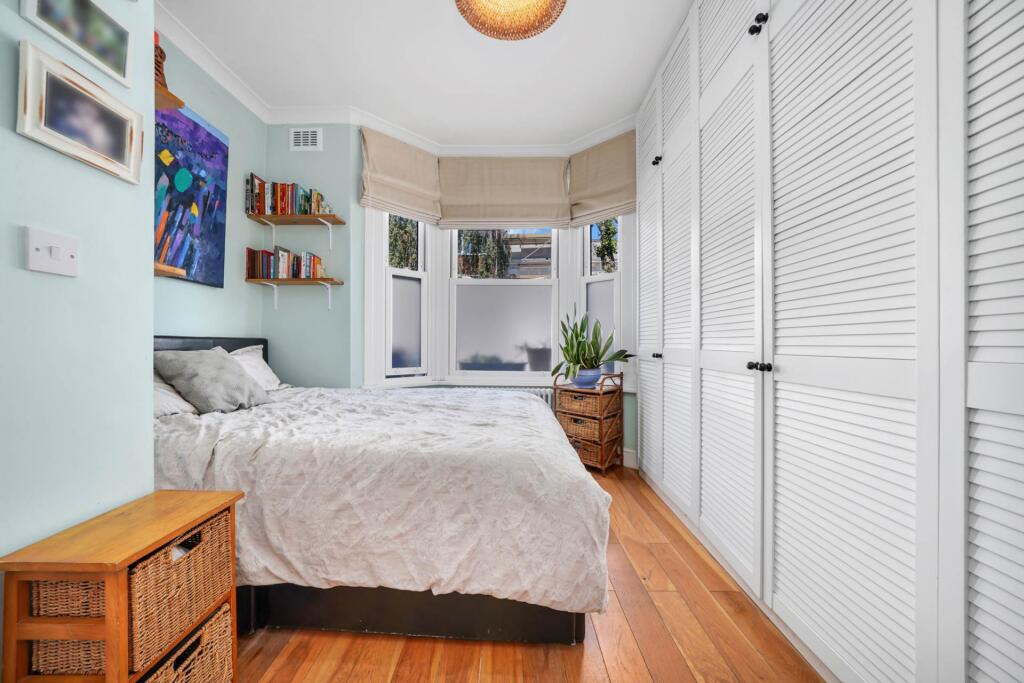 Apartment in London, Leyton - View 5