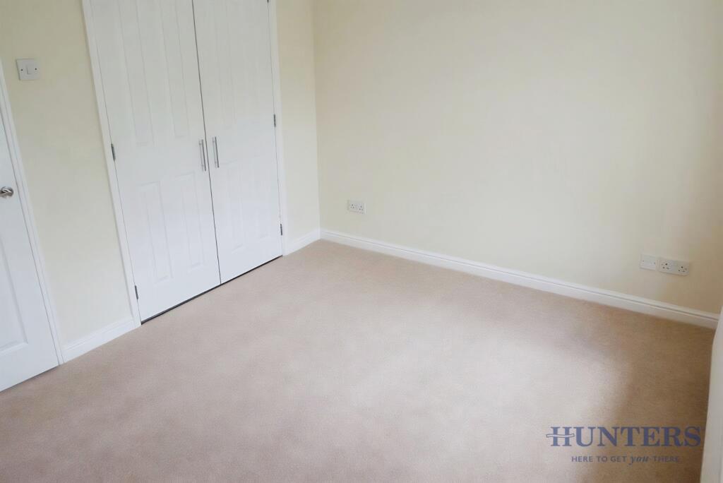 Corbetts Close, Hampton-In-Arden, B92 0BU photo 5