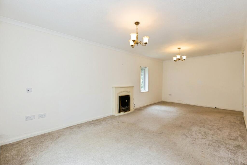 Apartment in Cheltenham, Moorend, Charlton Kings - View 4