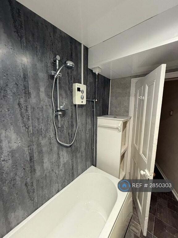 Main image of property: Westbourne Avenue, Hull, HU5