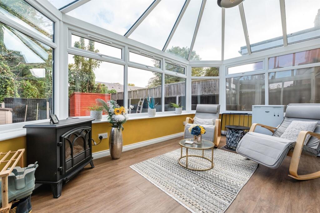 House in Romford - View 4