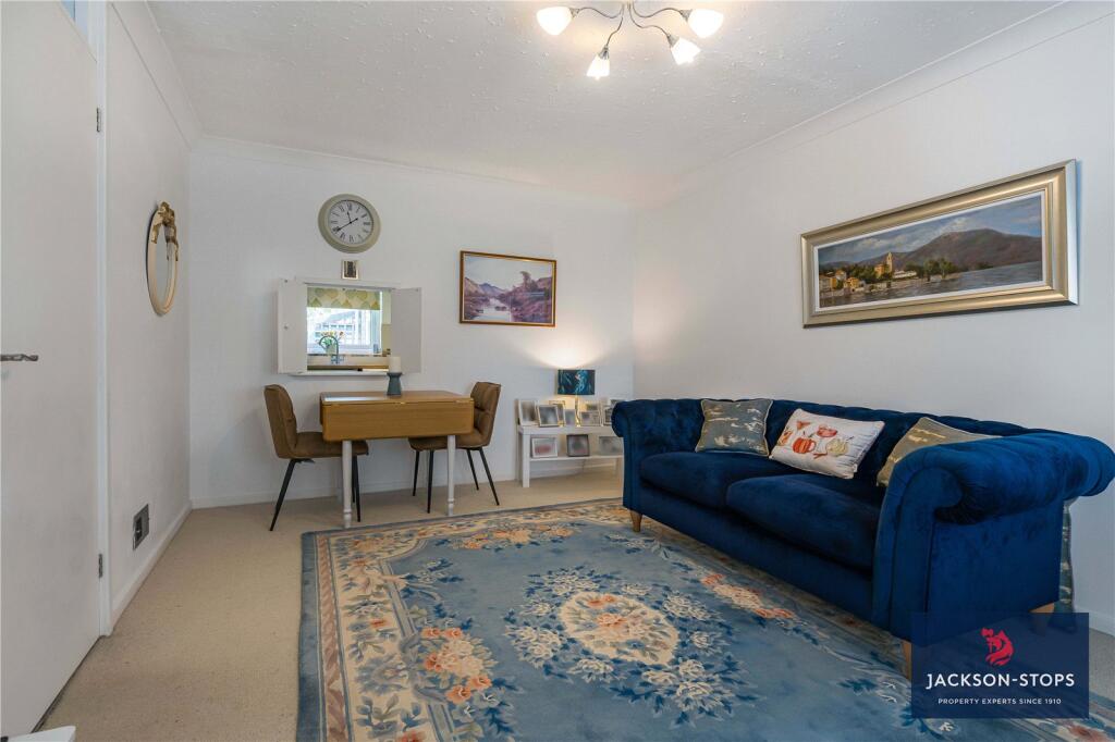 House in West Suffolk, Studlands Park, Newmarket - View 5