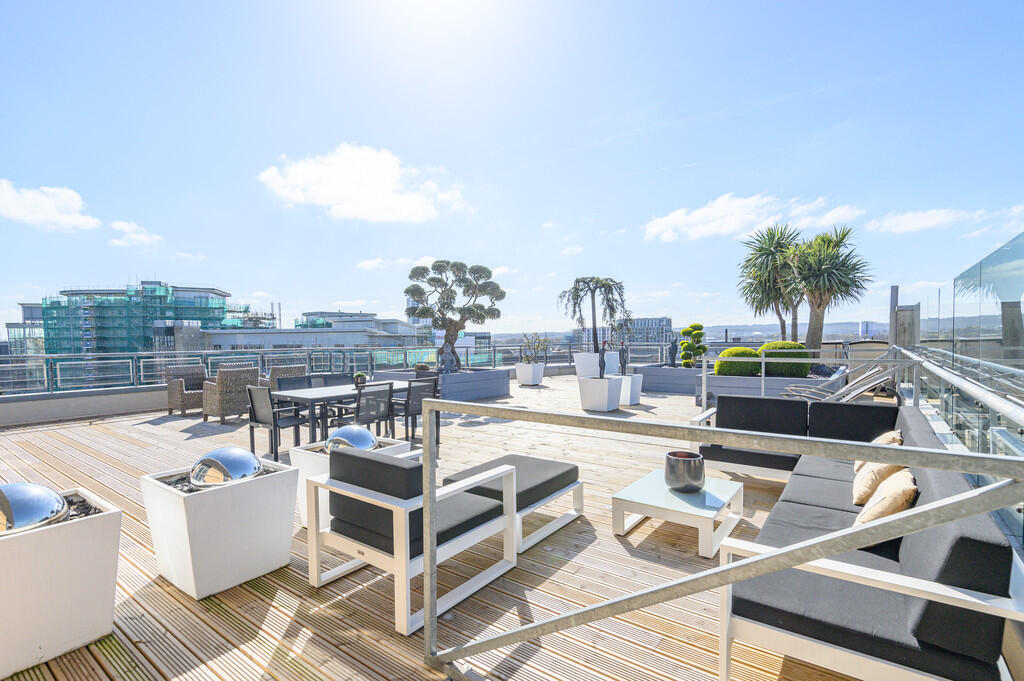 Main image of property: Balmoral Place Penthouse, Brewery Wharf LS10 