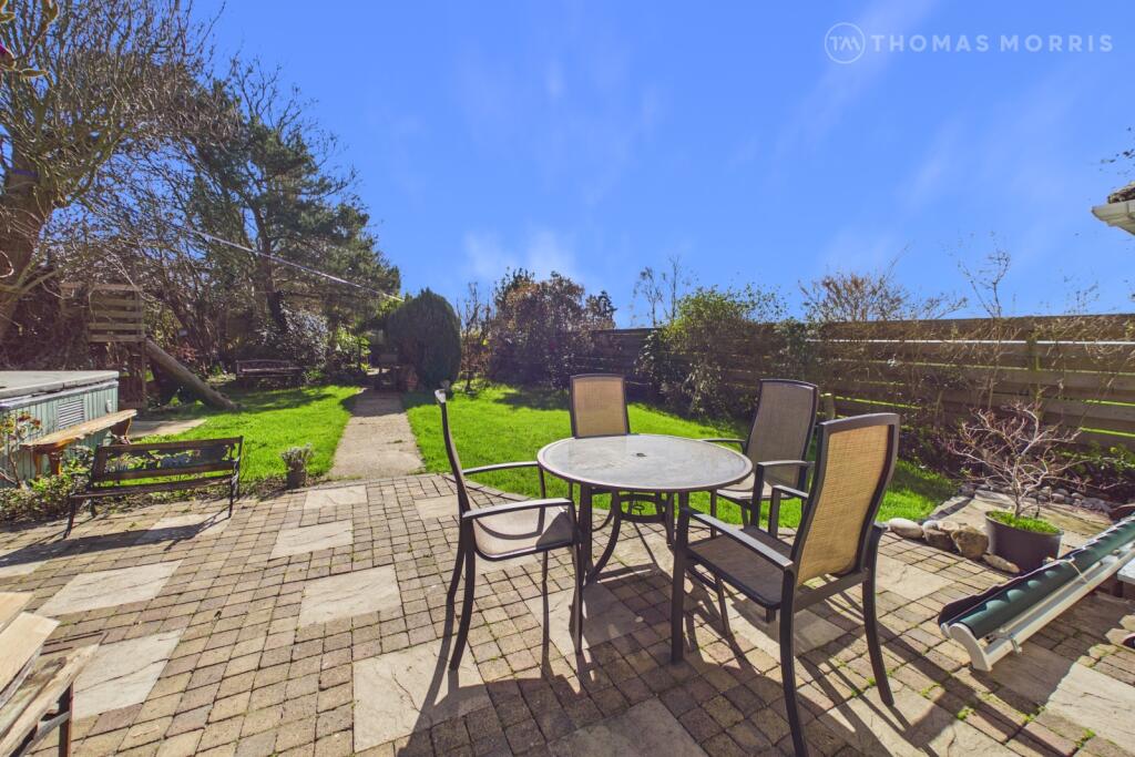 House in Huntingdonshire, Wyton-on-the-Hill - View 3