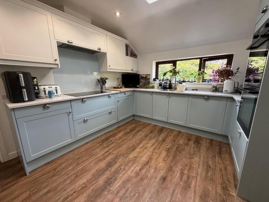 House in Northampton - View 2
