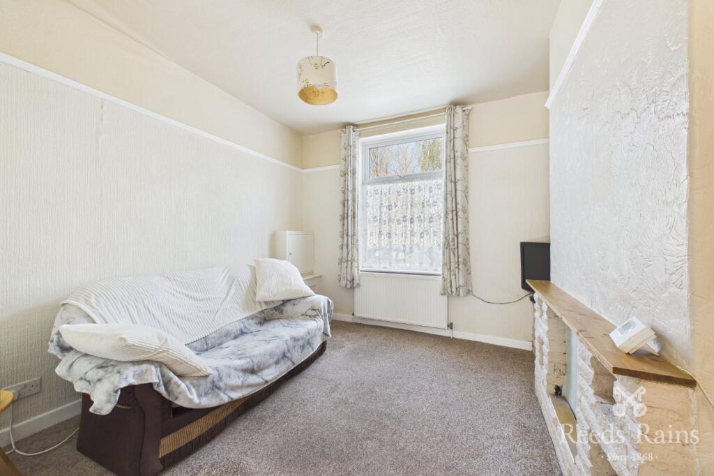House in Burnley, Pike Hill - More