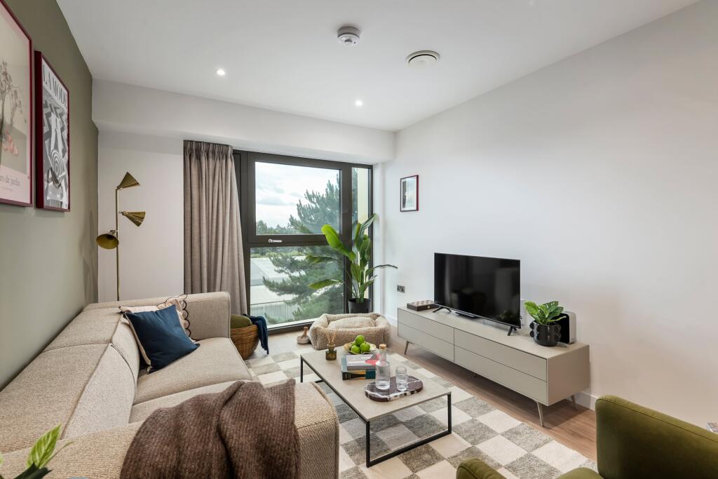 Apartment in London - View 5
