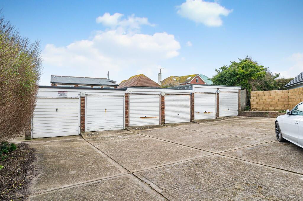 Apartment in Brighton, Saltdean - View 4