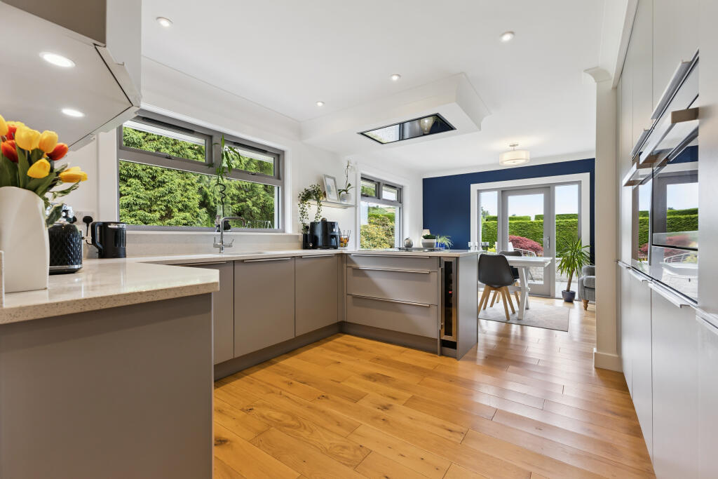 House in Dundee - View 5