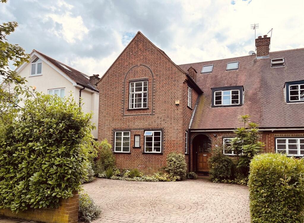 5-bed semi-detached on Twyford Avenue, London, N2, £2,760,000