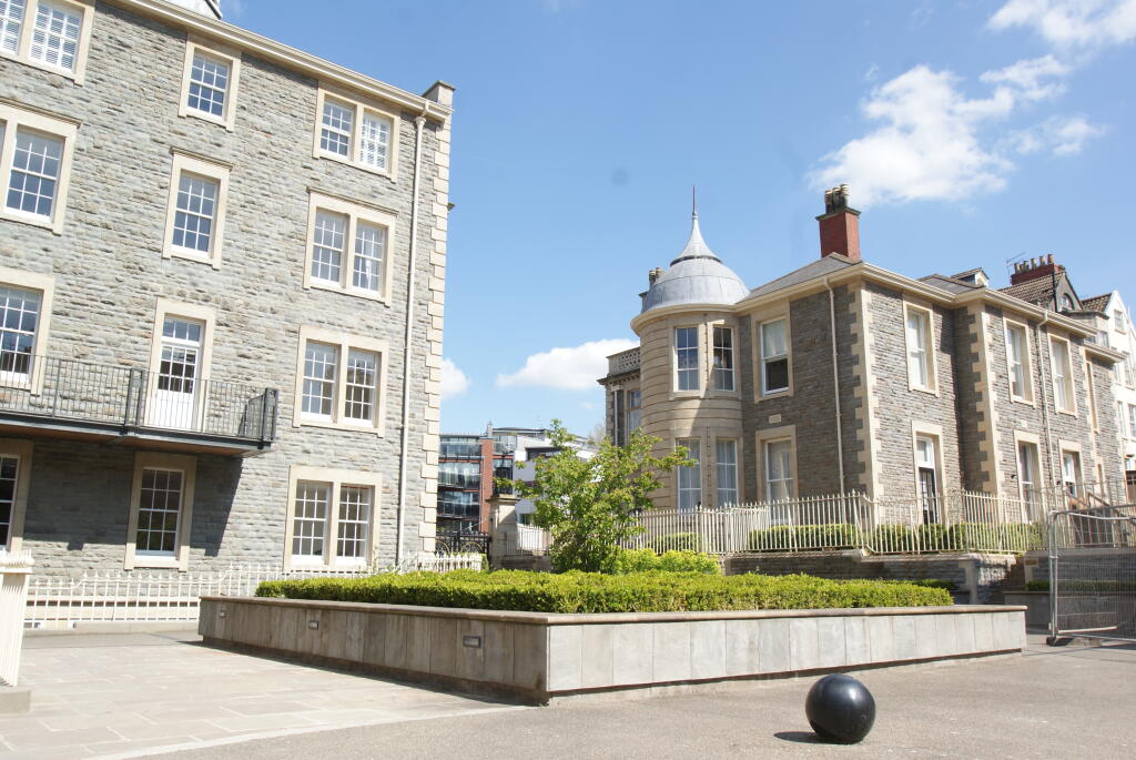 Main image of property: The General, Guinea Street, Bristol, BS1