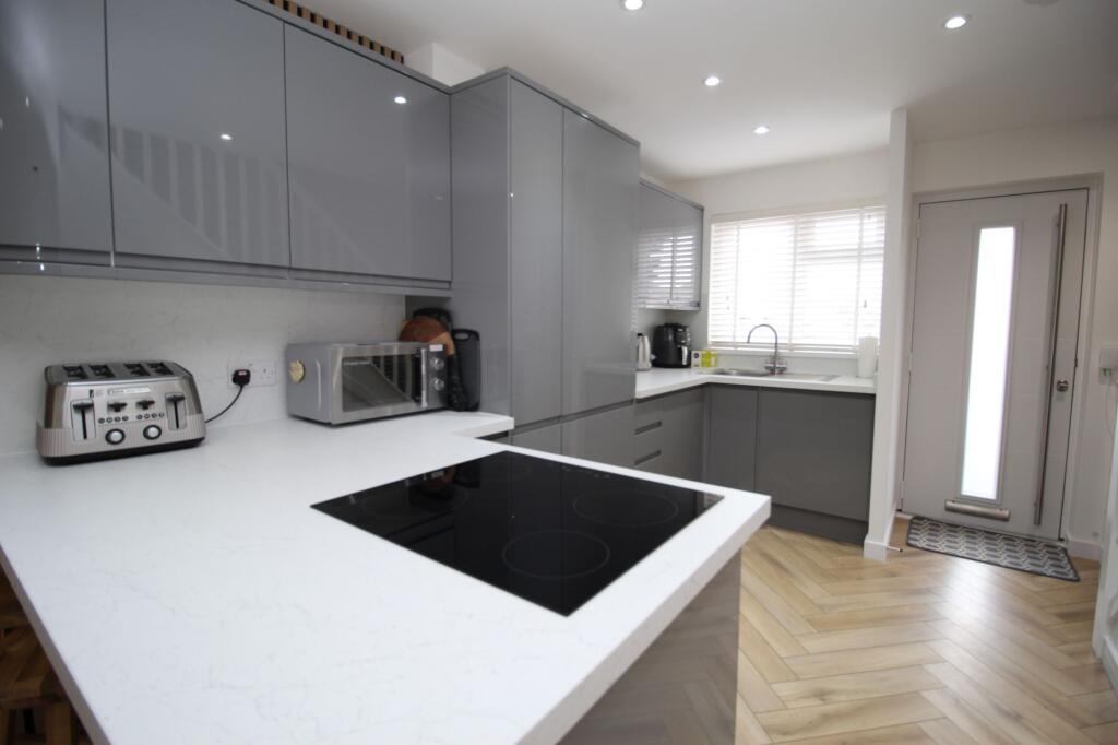 House in Southampton - View 2