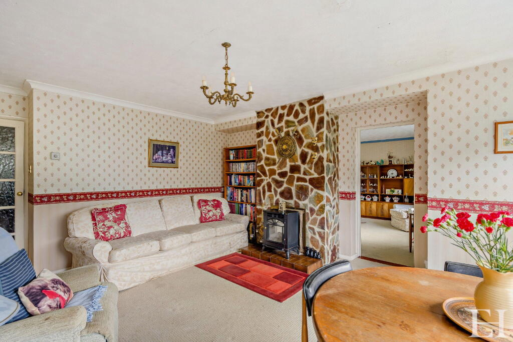 House in Ipswich - View 4