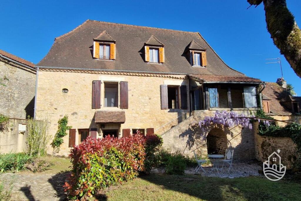 Main image of property: Aquitaine, Dordogne, St-Cyprien