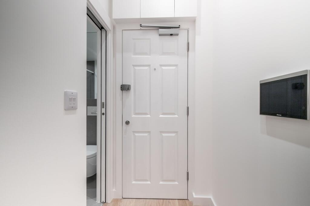 Apartment in London, South Hampstead - View 5