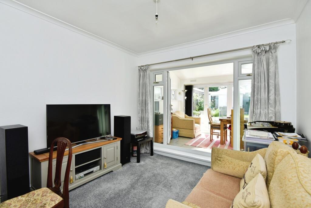 House in Staffordshire Moorlands, Biddulph - View 4