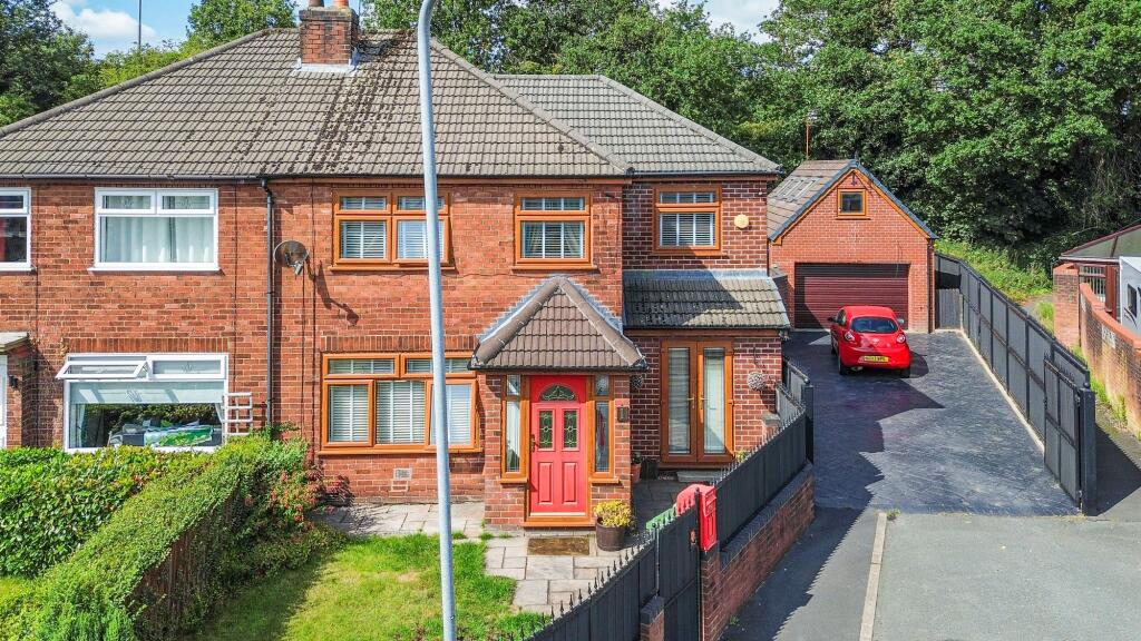 Main image of property: Plane Tree Grove, Haydock, WA11