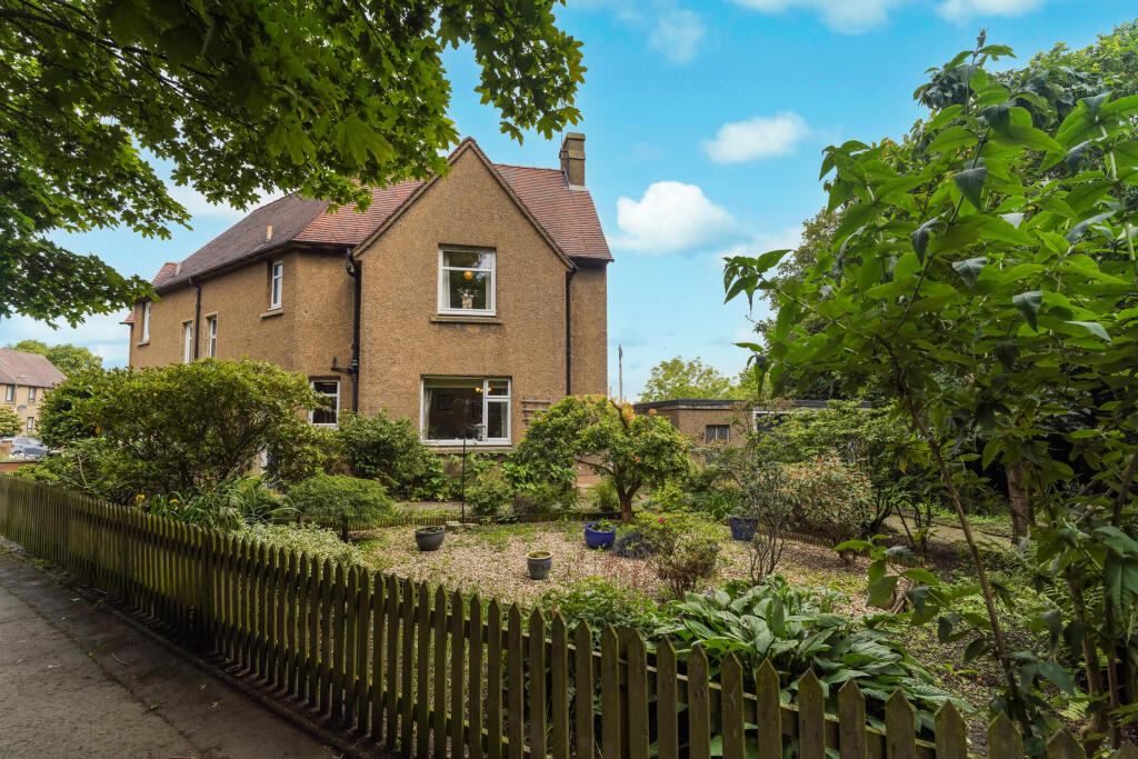 Main image of property: 24 Pardovan Crescent, Philpstoun, EH49 6RG