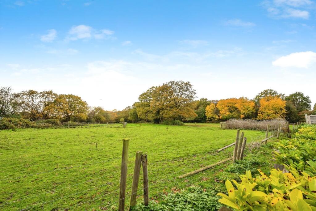 Main image of property: Blind Lane, Tanworth-In-Arden, B94 5HT