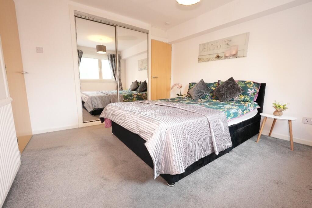 Hutchesontown Court, Glasgow, G5 photo 2