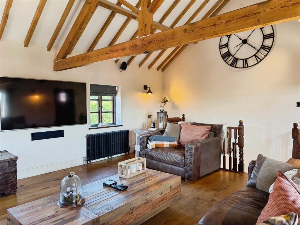 House in Bassetlaw, North and South Wheatley - View 4