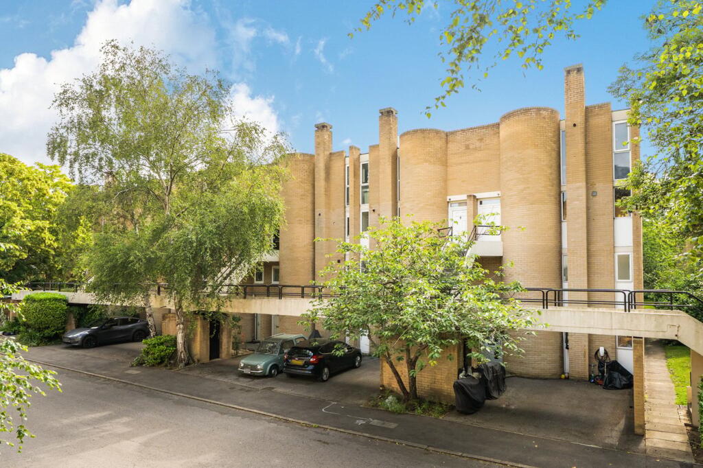 Main image of property: Apex Close, Beckenham, BR3