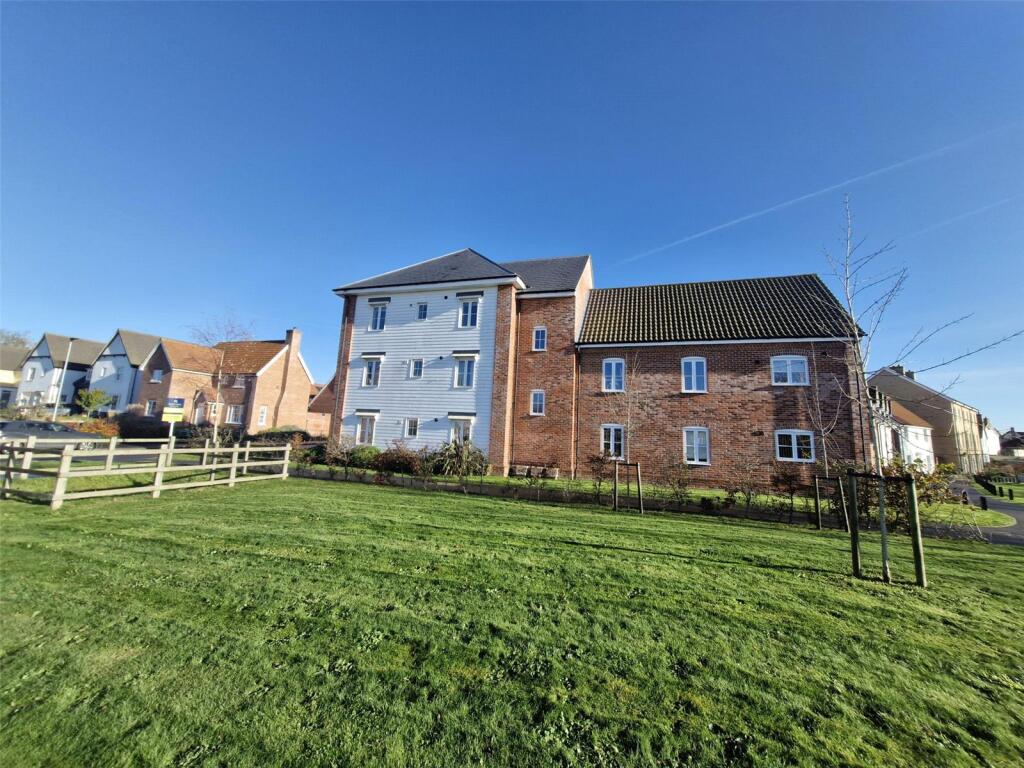 Main image of property: Heron Rise, Wymondham, Norfolk, NR18
