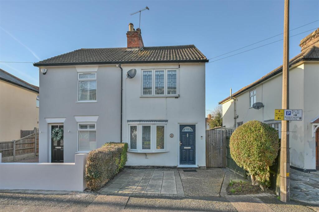 2-bed semi-detached on Queen Street, Warley, Brentwood, £475,000