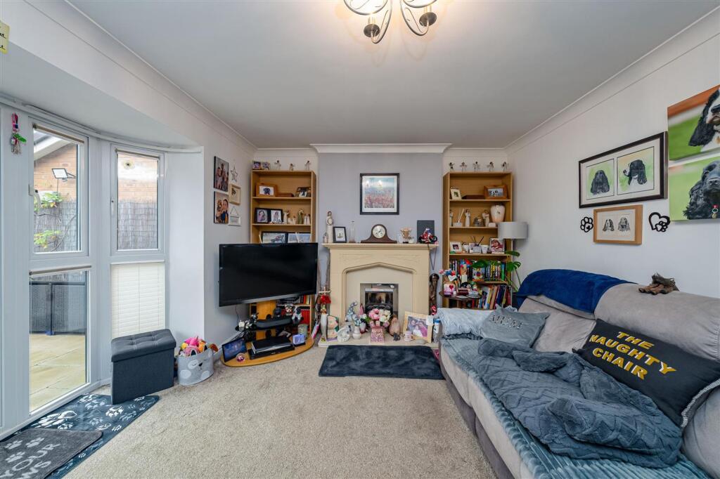 House in Wigan, Greater Manchester - More