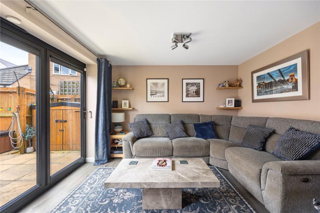 House in Bristol, Emersons Green - View 5