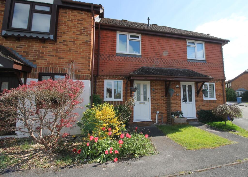 Main image of property: Barn Meadow Close, Church Crookham, GU52