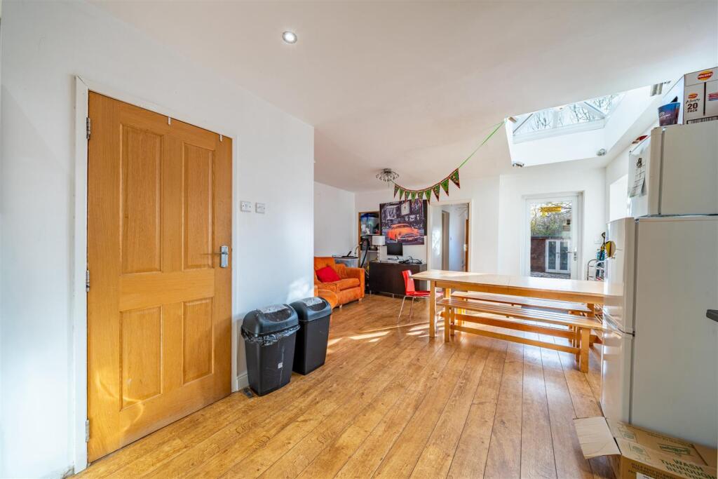 George Road, West Bridgford photo 4