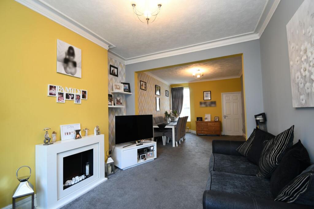 Alexandra Road, Eccles, M30 photo 3