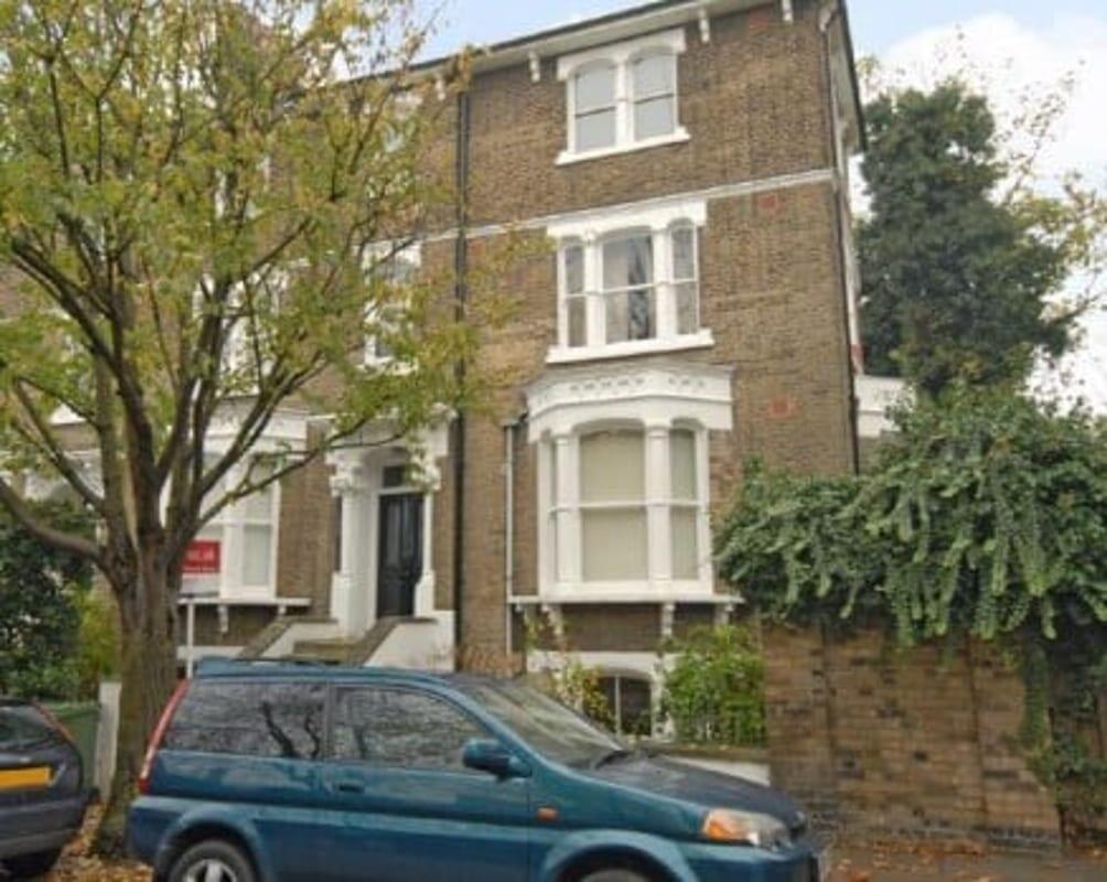 Apartment in London - View 3